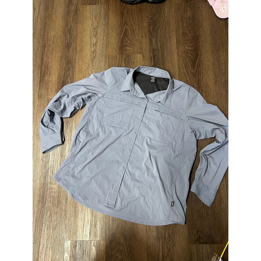 Rei Co-op Women's 1X Plus Light Blue Sahara Long-Sleeve Hiking Button-Up Shirt